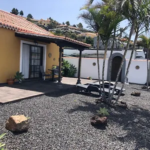 https://casa-paredon.in-canary-islands.com